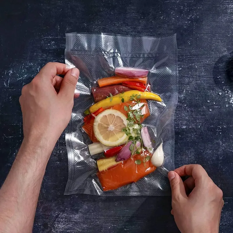 Miksi tyhjiöpussien valmistaminen on kriittistä sous vide -ruoanlaiton kannalta